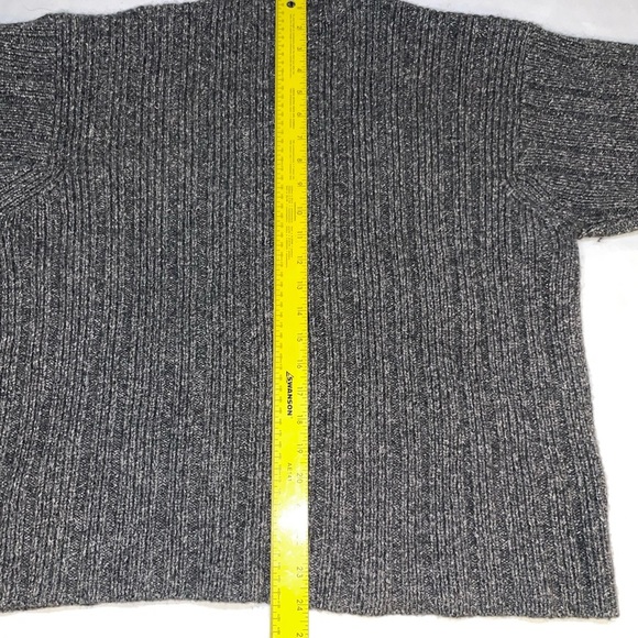 J. Crew Charcoal V-Neck Sweater 75% Wool & Silk Blend, Thick and Warm. - Picture 7 of 10